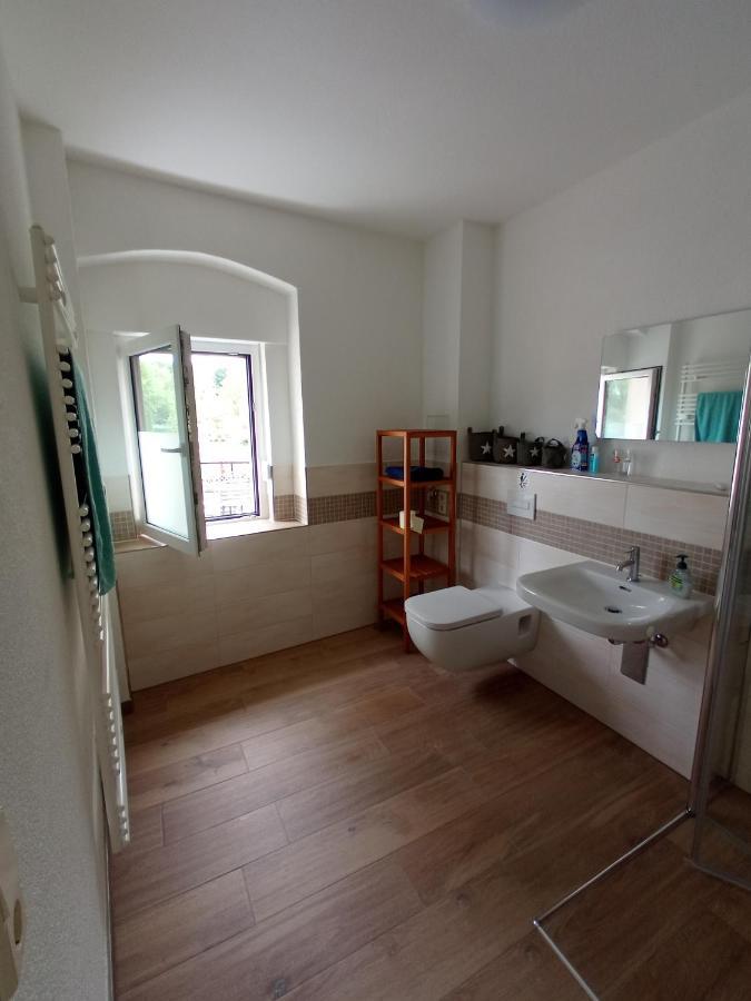 Kleine 1-Raum-Ferienwohnung Mit Hohem Komfort Teuchern Exteriér fotografie